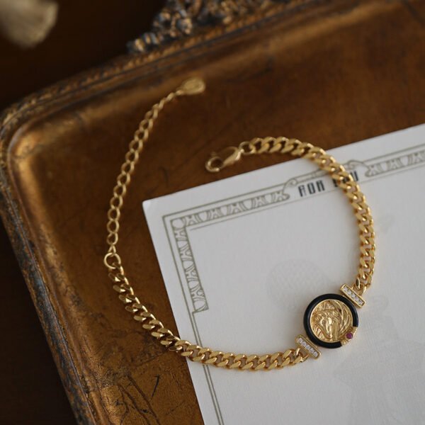Elegant Bracelet for Good Fortune – Handmade Lucky Charm Jewelry with Timeless Meaning - Image 2