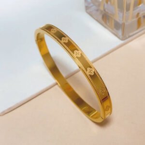 Lucky Bracelet Gold – Elegant Symbol of Luck, Prosperity & Timeless Style