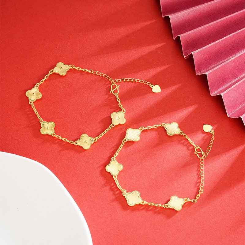 Lucky Charm Bracelet Gold – Elegant Good Luck Jewelry for Prosperity & Protection